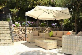ISCHIA FORIO CASA villa, la Grille du Coq 4 il prezzo della villa è riferito all'intero alloggio con il limite delle persone previste n 6 Ischia